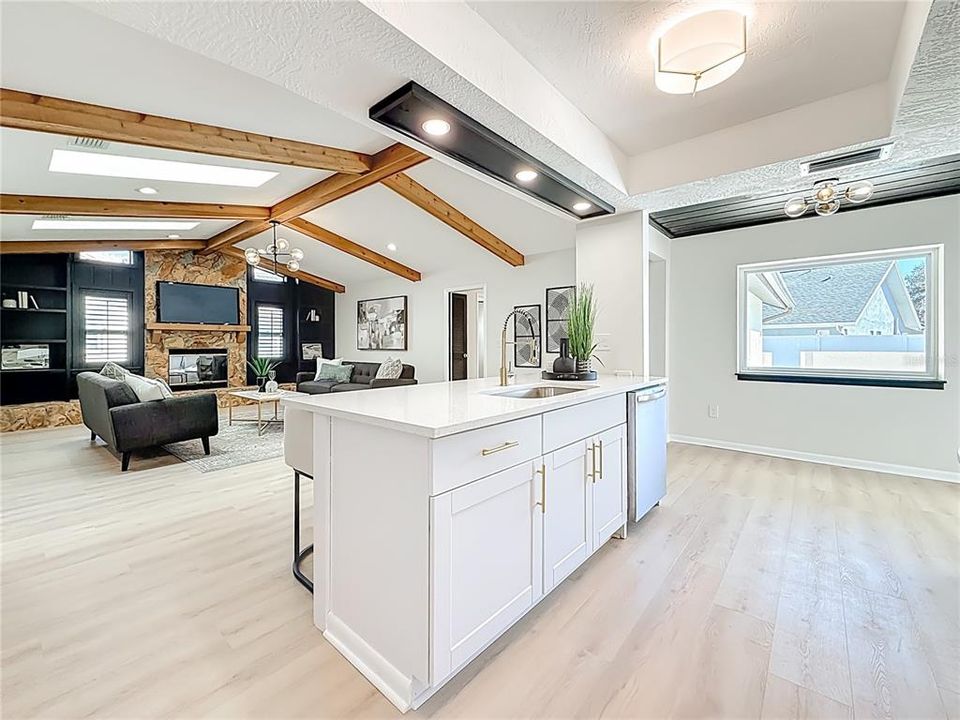 For Sale: $725,000 (4 beds, 2 baths, 2316 Square Feet)