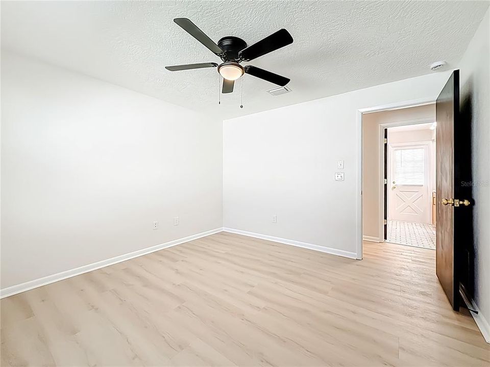 For Sale: $725,000 (4 beds, 2 baths, 2316 Square Feet)