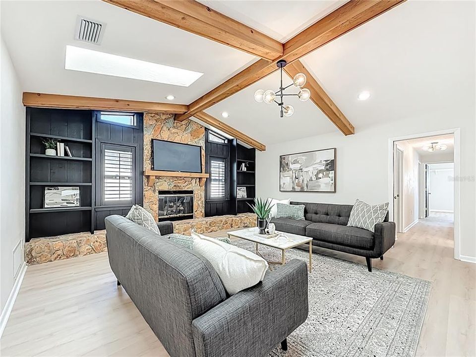 For Sale: $725,000 (4 beds, 2 baths, 2316 Square Feet)