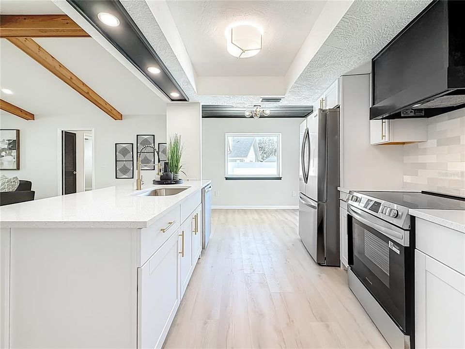 For Sale: $725,000 (4 beds, 2 baths, 2316 Square Feet)