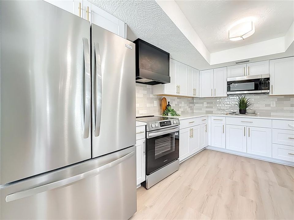 For Sale: $725,000 (4 beds, 2 baths, 2316 Square Feet)