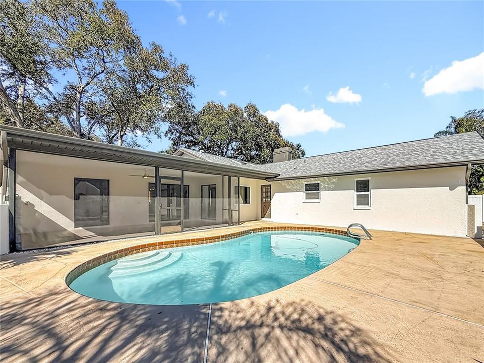 For Sale: $725,000 (4 beds, 2 baths, 2316 Square Feet)