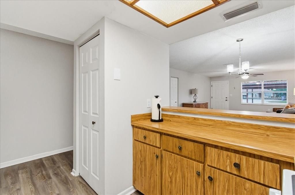 For Rent: $1,850 (2 beds, 2 baths, 1000 Square Feet)