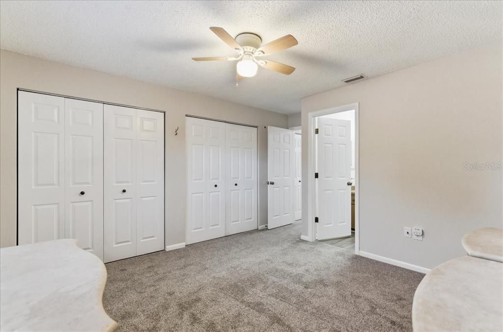 For Rent: $1,850 (2 beds, 2 baths, 1000 Square Feet)