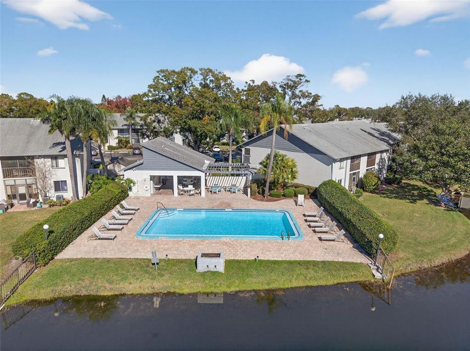 На продажу: $210,000 (2 спален, 2 ванн, 960 Квадратных фут)