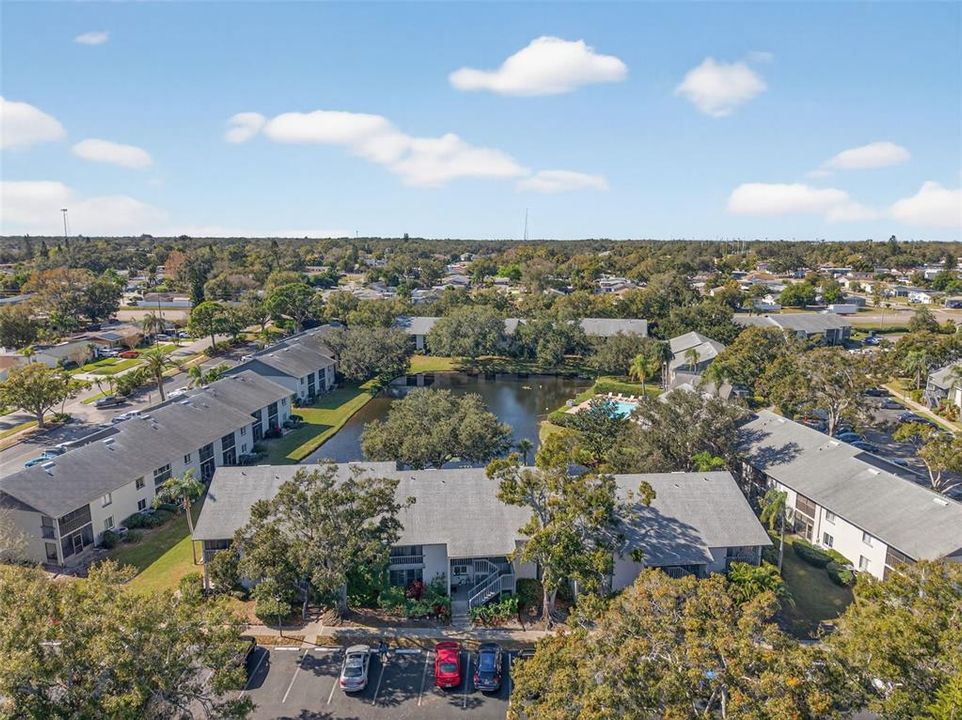 На продажу: $210,000 (2 спален, 2 ванн, 960 Квадратных фут)