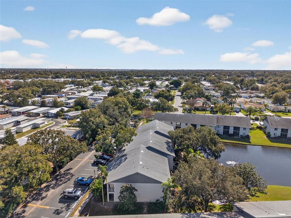 На продажу: $210,000 (2 спален, 2 ванн, 960 Квадратных фут)