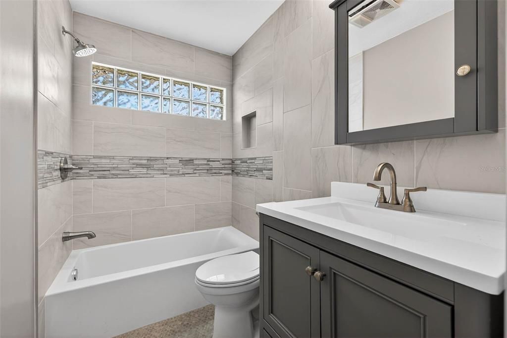 For Sale: $495,000 (3 beds, 2 baths, 1598 Square Feet)