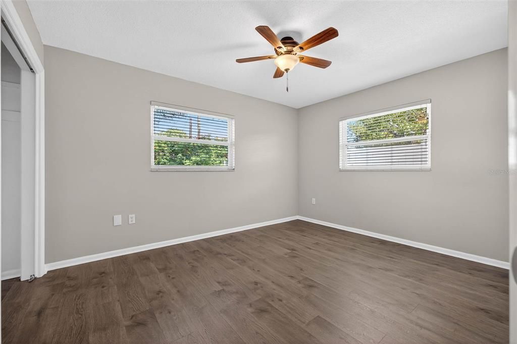 For Sale: $495,000 (3 beds, 2 baths, 1598 Square Feet)