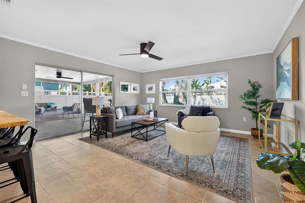 For Sale: $495,000 (3 beds, 2 baths, 1598 Square Feet)