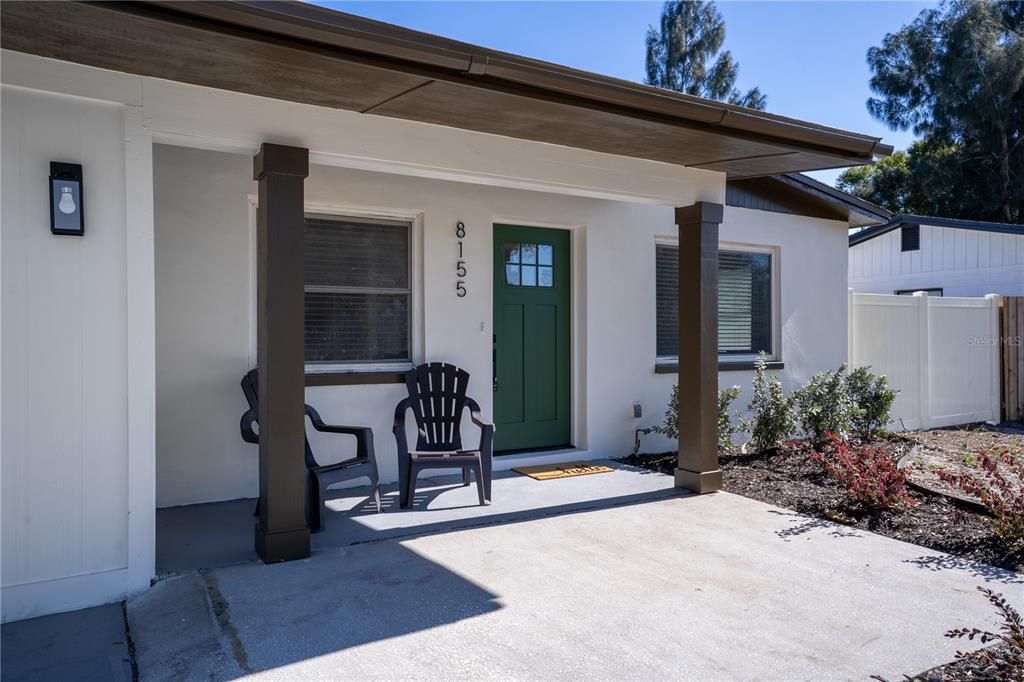 待售: $329,000 (3 贝兹, 1 浴室, 900 平方英尺)