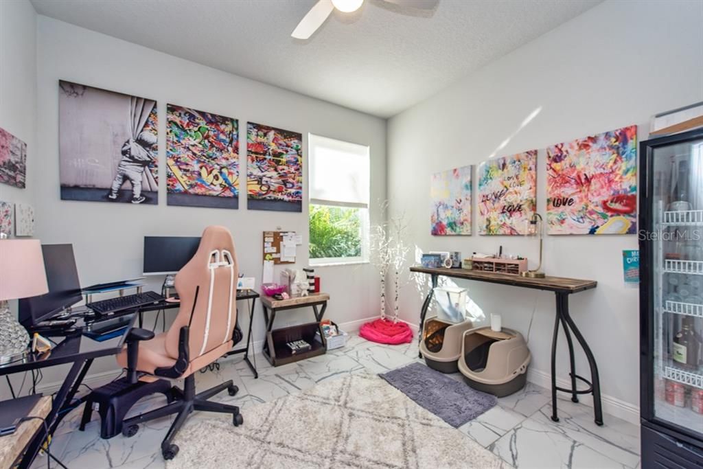 En Venta: $550,000 (3 camas, 2 baños, 1710 Pies cuadrados)