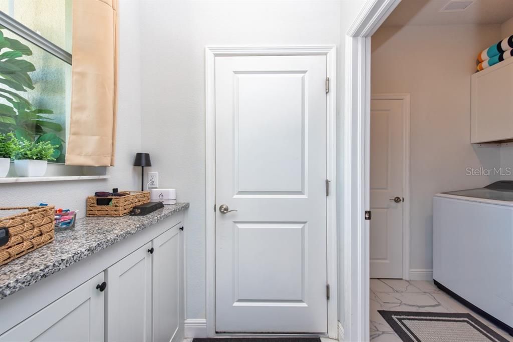 En Venta: $550,000 (3 camas, 2 baños, 1710 Pies cuadrados)