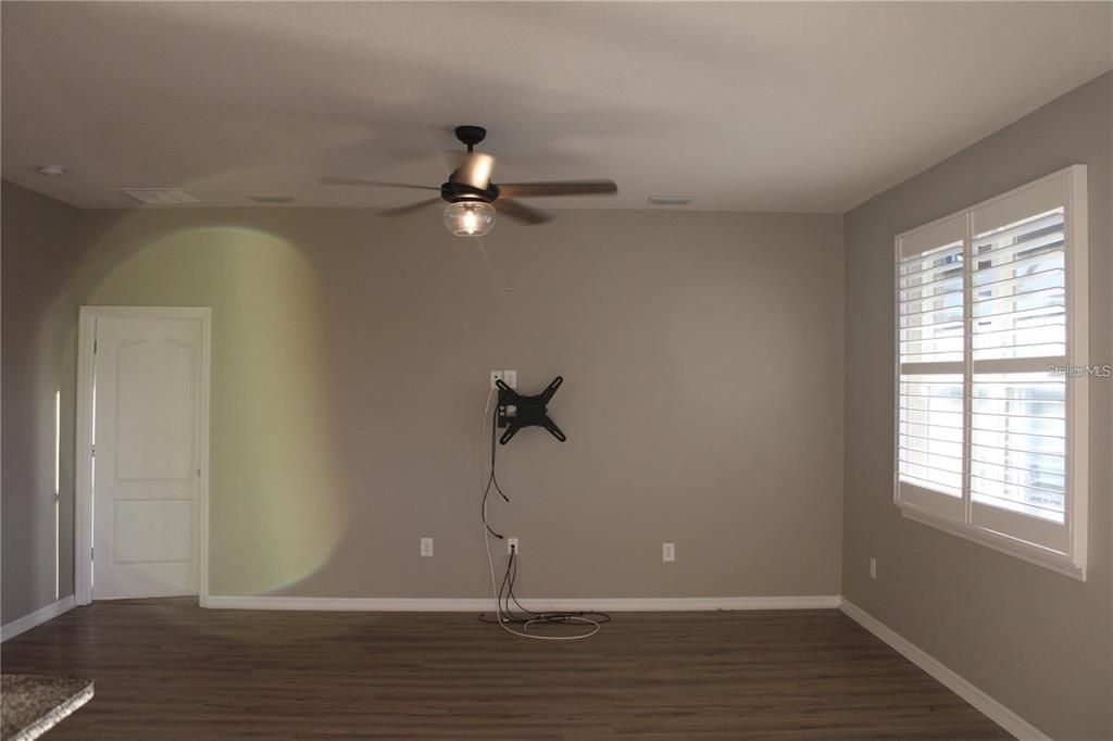 出租: $2,900 (3 贝兹, 2 浴室, 1818 平方英尺)