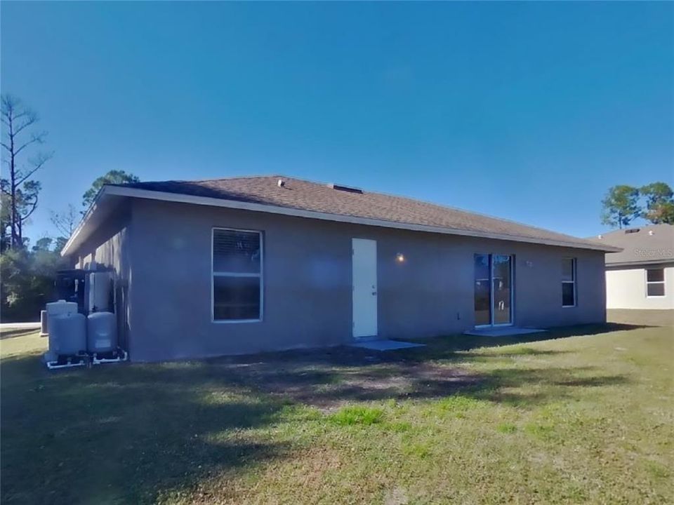 出租: $1,789 (3 贝兹, 2 浴室, 1493 平方英尺)