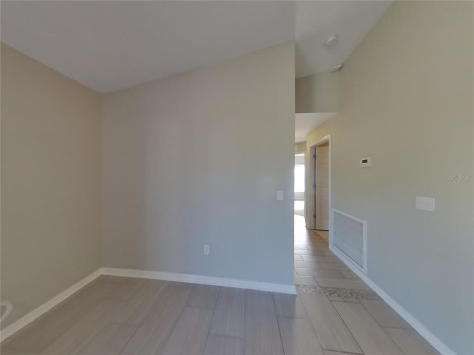 出租: $1,789 (3 贝兹, 2 浴室, 1493 平方英尺)