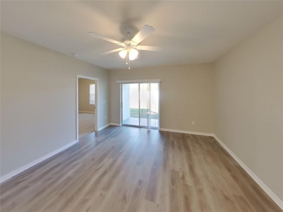 For Rent: $1,789 (3 beds, 2 baths, 1516 Square Feet)