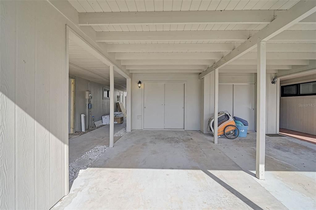 На продажу: $449,000 (2 спален, 2 ванн, 1076 Квадратных фут)