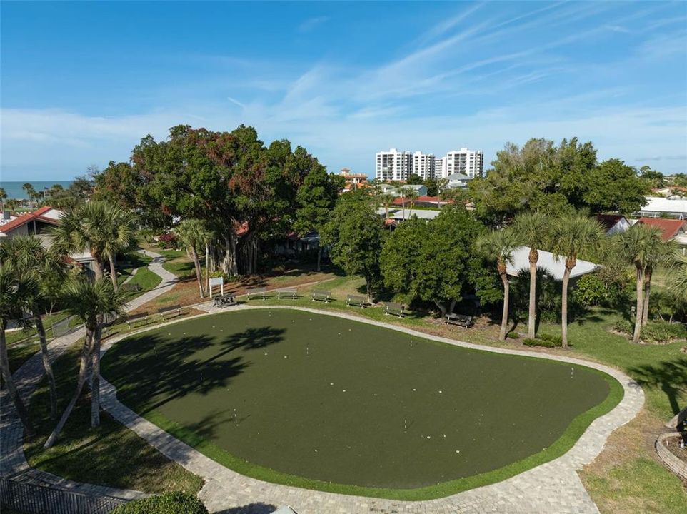 На продажу: $449,000 (2 спален, 2 ванн, 1076 Квадратных фут)