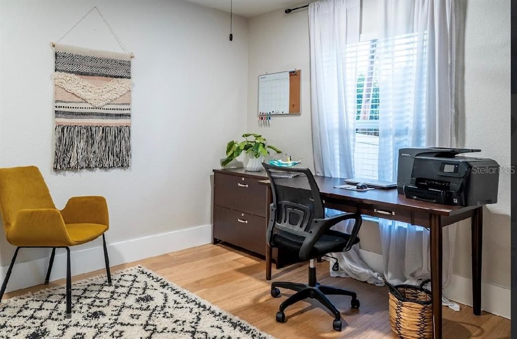 待售: $439,000 (4 贝兹, 3 浴室, 2199 平方英尺)