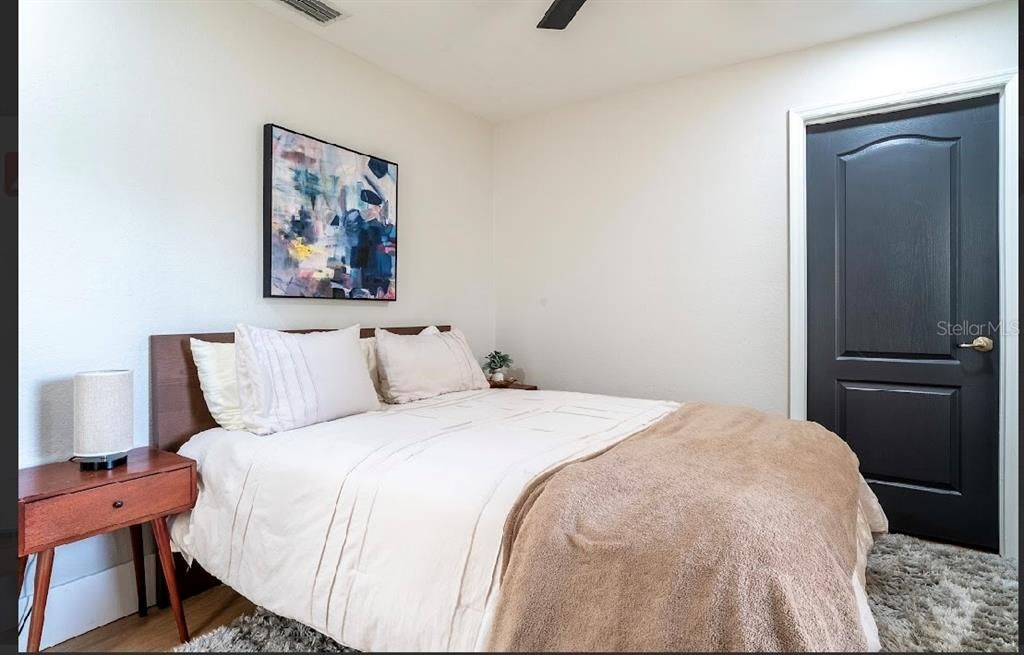 待售: $439,000 (4 贝兹, 3 浴室, 2199 平方英尺)