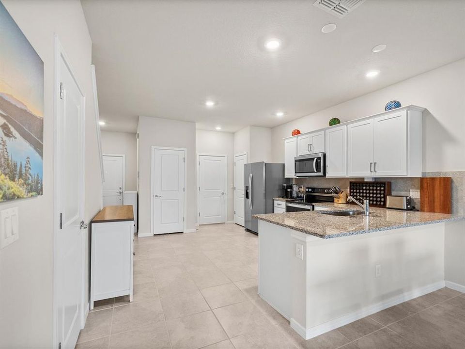 待售: $350,000 (3 贝兹, 2 浴室, 1762 平方英尺)