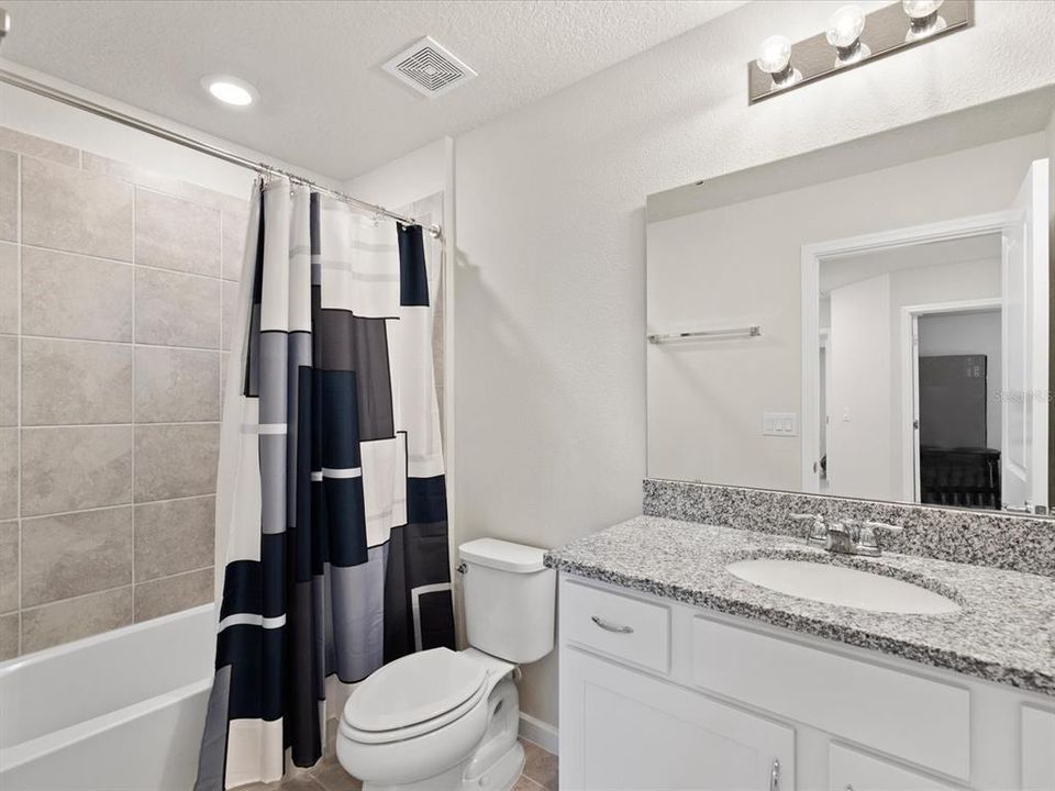 待售: $350,000 (3 贝兹, 2 浴室, 1762 平方英尺)