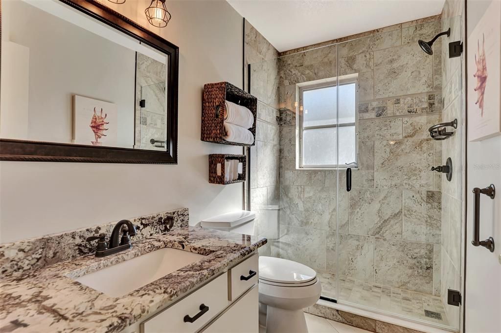 待售: $350,000 (2 贝兹, 2 浴室, 1788 平方英尺)