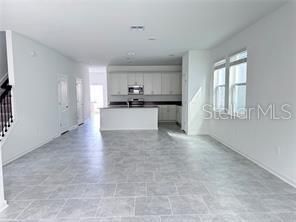 En Renta: $2,500 (3 camas, 2 baños, 2128 Pies cuadrados)