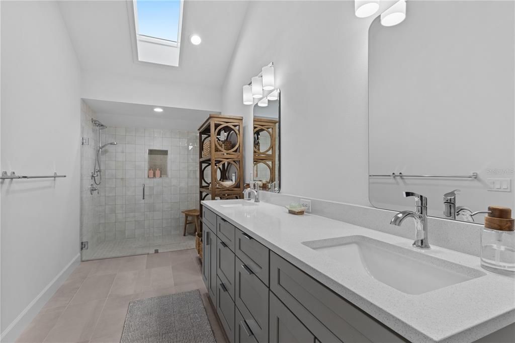 На продажу: $785,000 (3 спален, 2 ванн, 2541 Квадратных фут)