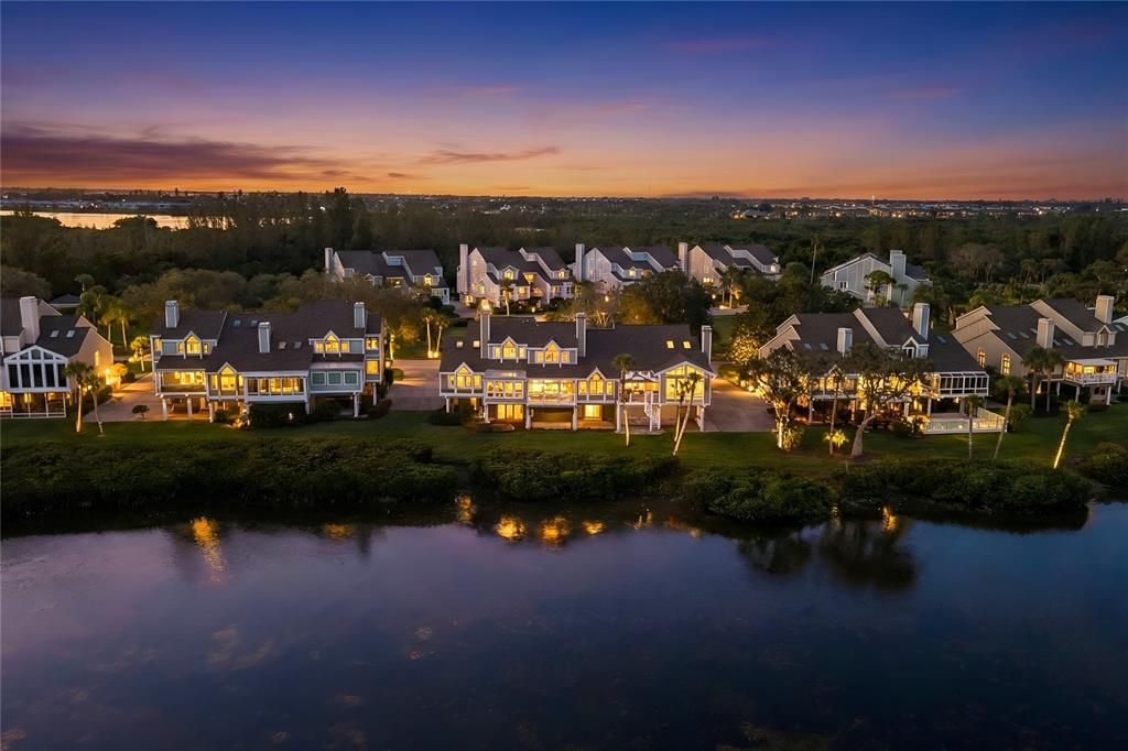 На продажу: $785,000 (3 спален, 2 ванн, 2541 Квадратных фут)