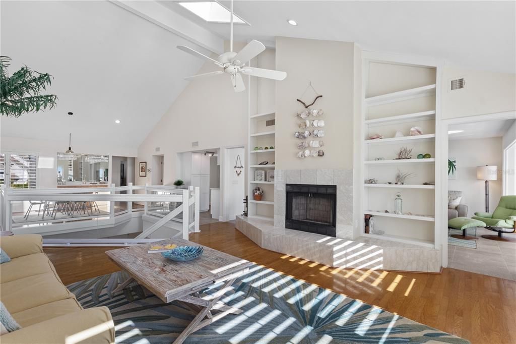 На продажу: $785,000 (3 спален, 2 ванн, 2541 Квадратных фут)