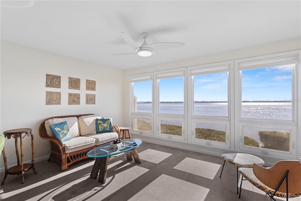 На продажу: $785,000 (3 спален, 2 ванн, 2541 Квадратных фут)