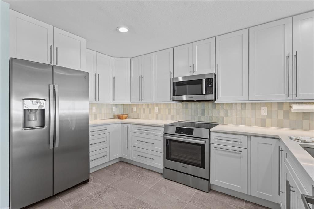 На продажу: $785,000 (3 спален, 2 ванн, 2541 Квадратных фут)