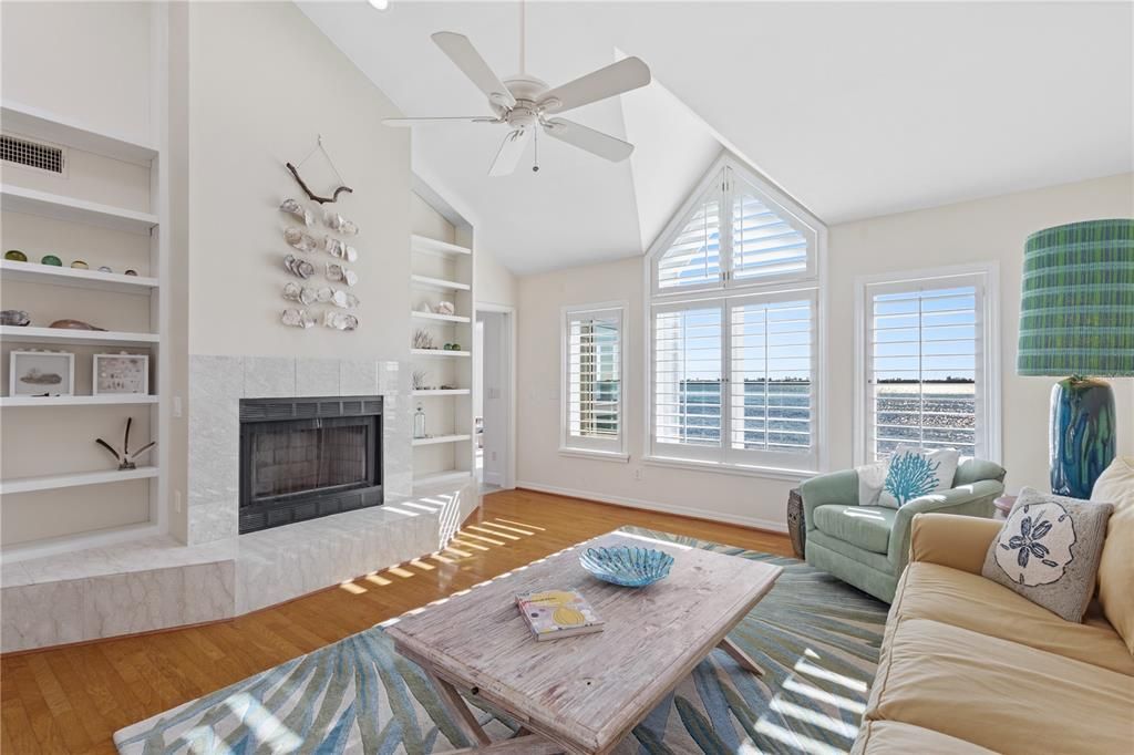 На продажу: $785,000 (3 спален, 2 ванн, 2541 Квадратных фут)