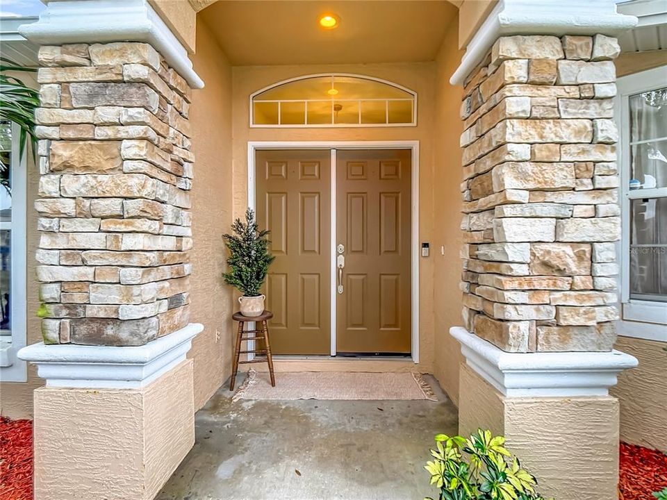 На продажу: $340,000 (3 спален, 2 ванн, 1771 Квадратных фут)