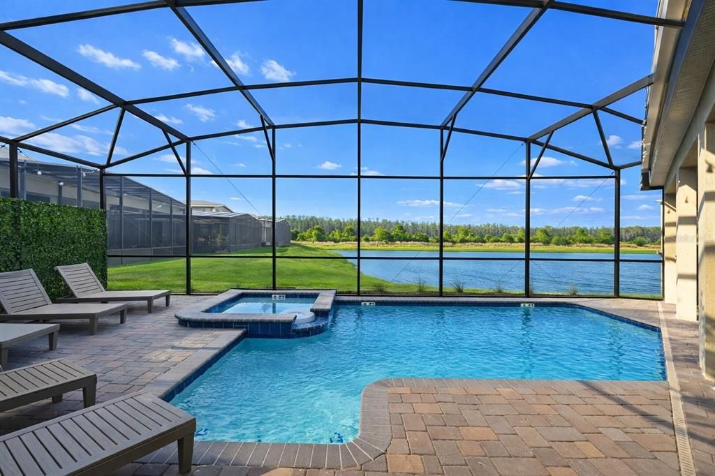 En Venta: $949,000 (8 camas, 5 baños, 4289 Pies cuadrados)