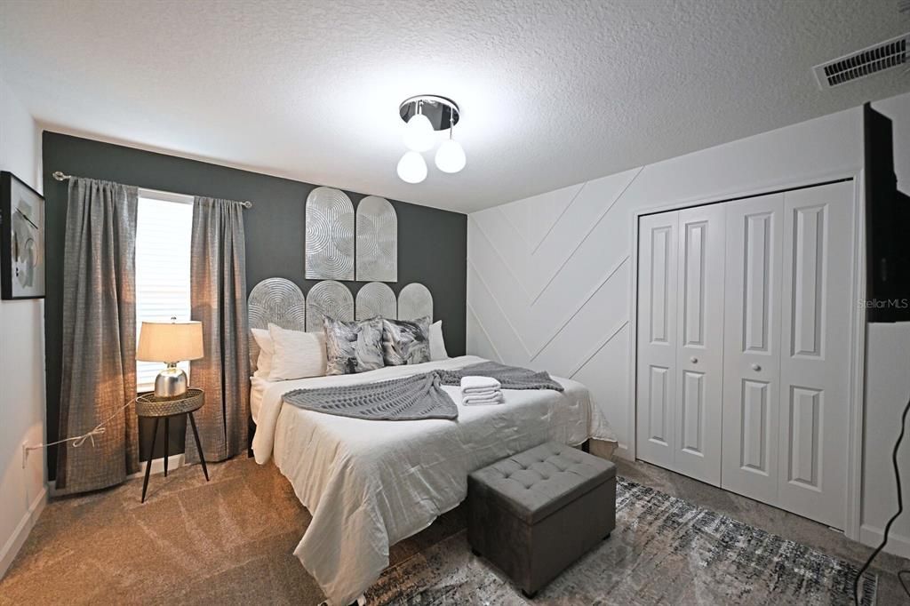 En Venta: $949,000 (8 camas, 5 baños, 4289 Pies cuadrados)