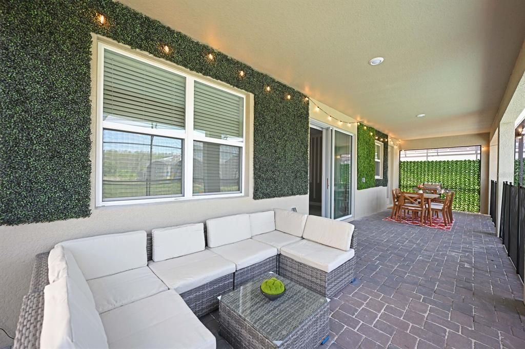 En Venta: $949,000 (8 camas, 5 baños, 4289 Pies cuadrados)