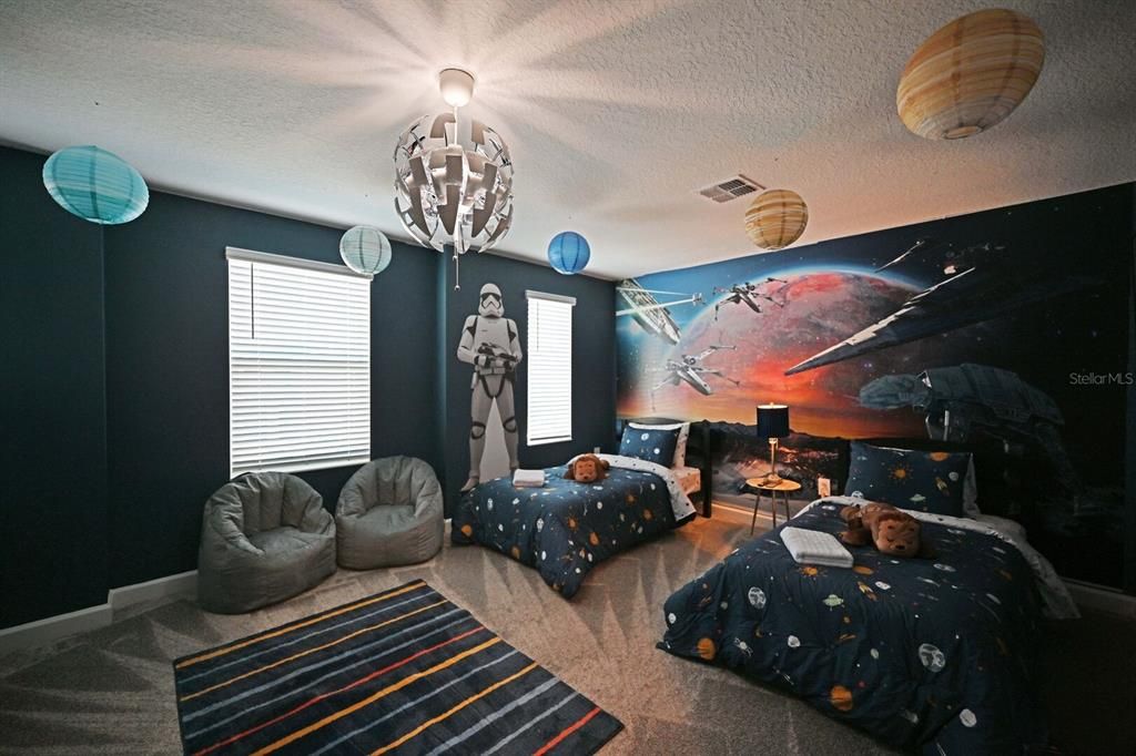 En Venta: $949,000 (8 camas, 5 baños, 4289 Pies cuadrados)