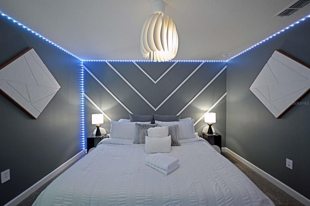 En Venta: $949,000 (8 camas, 5 baños, 4289 Pies cuadrados)