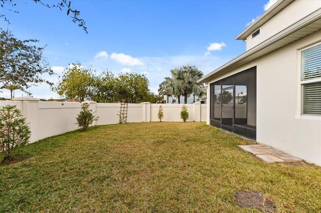 For Sale: $465,000 (3 beds, 3 baths, 2093 Square Feet)