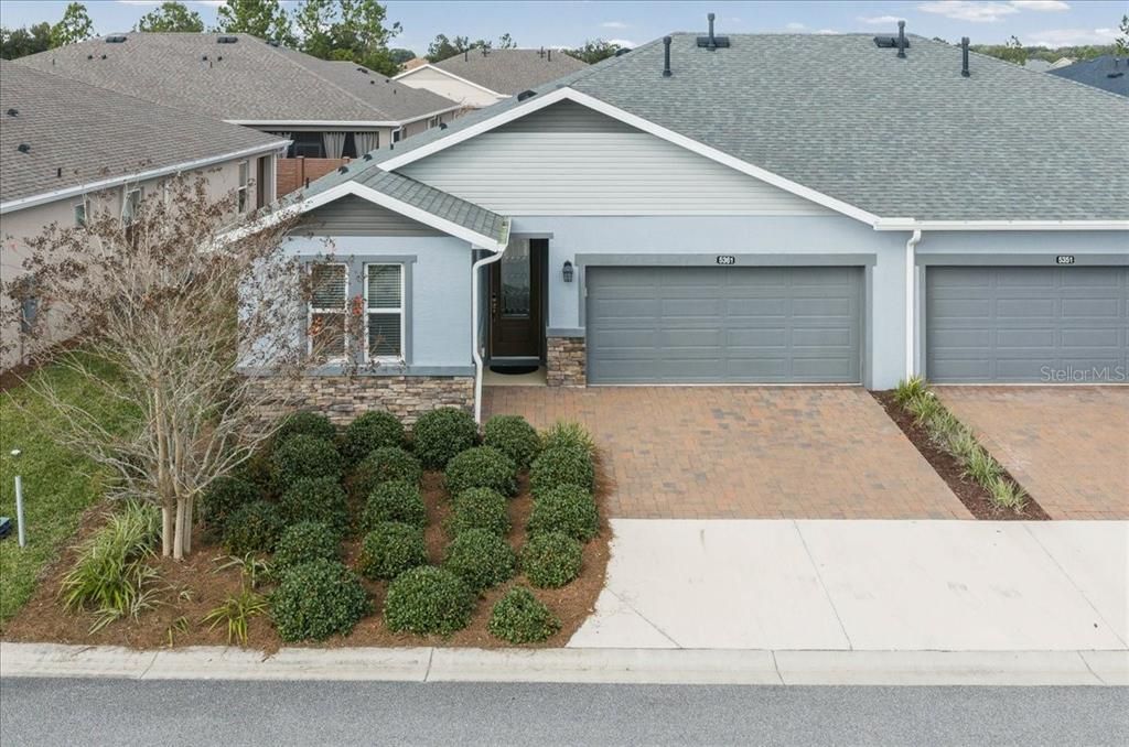 待售: $235,000 (2 贝兹, 2 浴室, 1318 平方英尺)