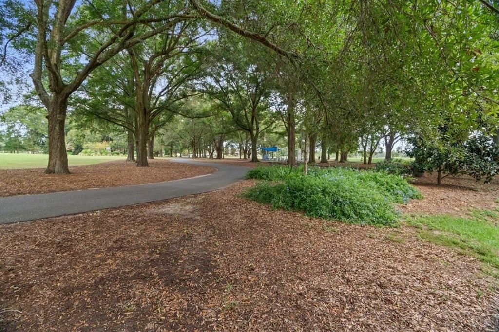 待售: $235,000 (2 贝兹, 2 浴室, 1318 平方英尺)