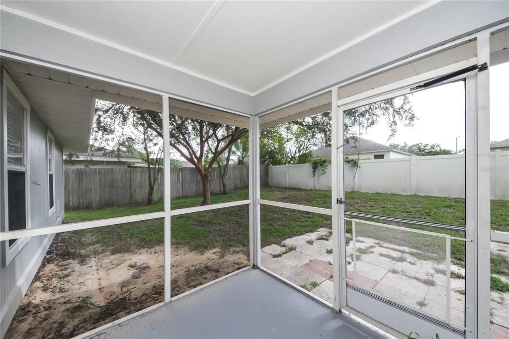 В аренду: $2,145 (3 спален, 2 ванн, 1307 Квадратных фут)