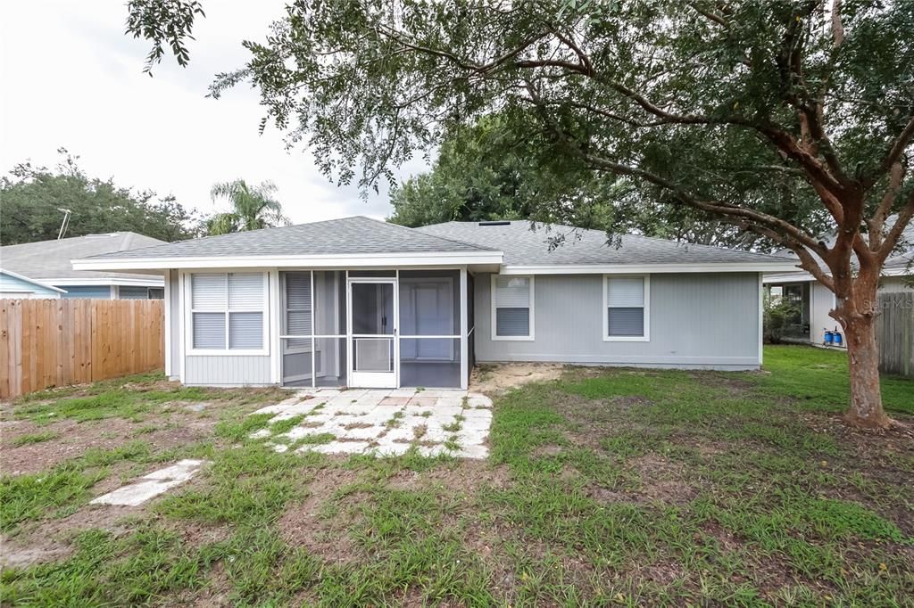 В аренду: $2,145 (3 спален, 2 ванн, 1307 Квадратных фут)