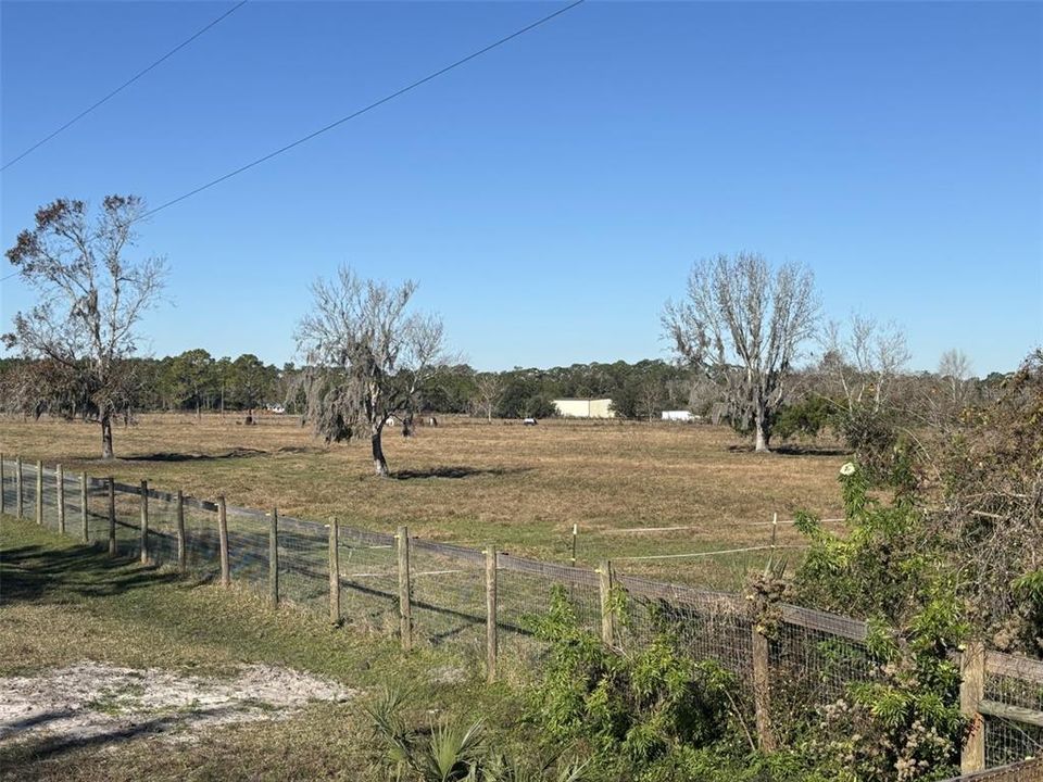 For Sale: $1,950,000 (20.00 acres)