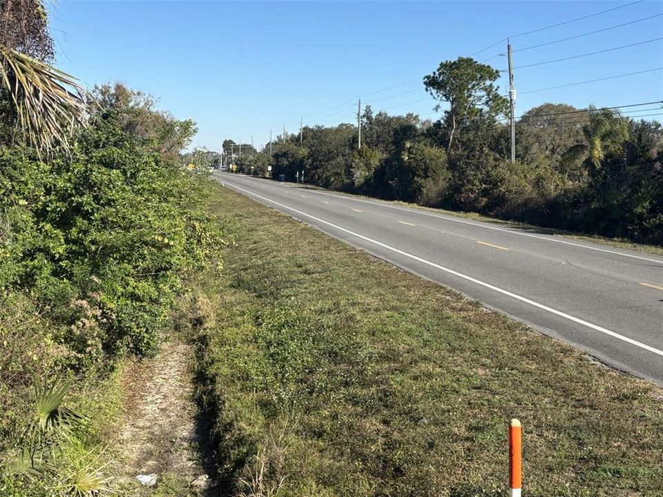 For Sale: $1,950,000 (20.00 acres)