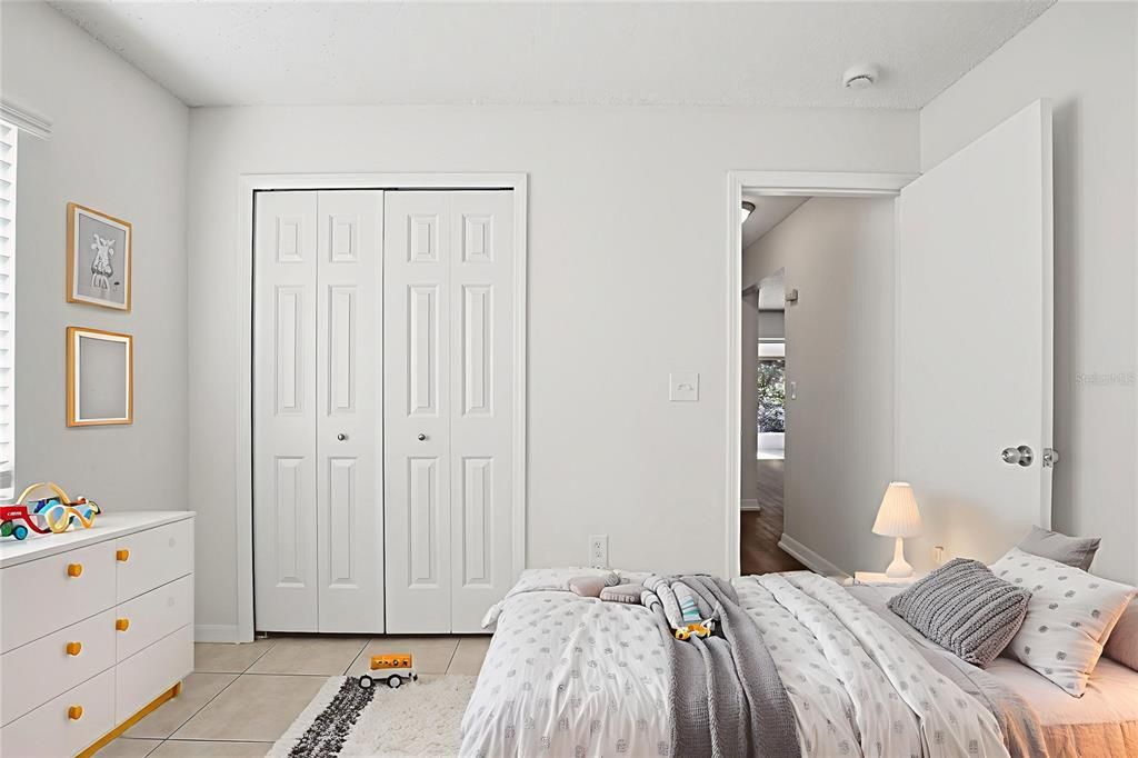 For Sale: $289,900 (3 beds, 2 baths, 1465 Square Feet)