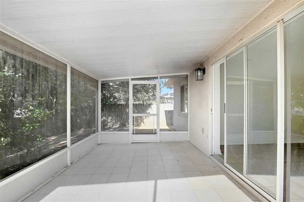 For Sale: $289,900 (3 beds, 2 baths, 1465 Square Feet)